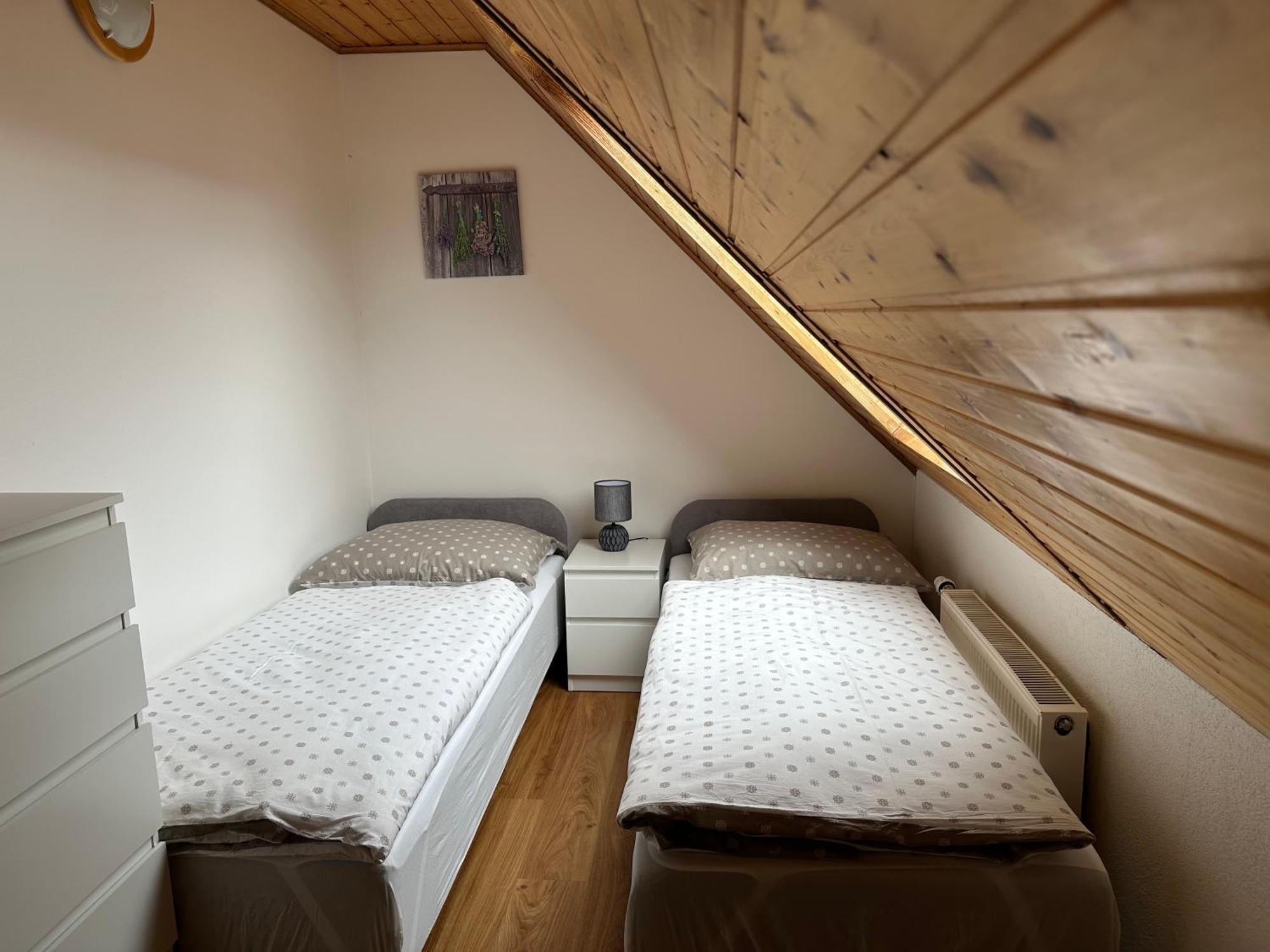 Apartman Jako U Babicky Тиса Экстерьер фото